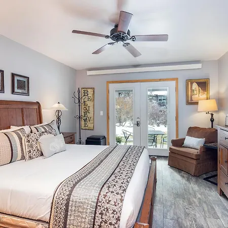 Ground Floor On River Trail, Walk To Ski Condo